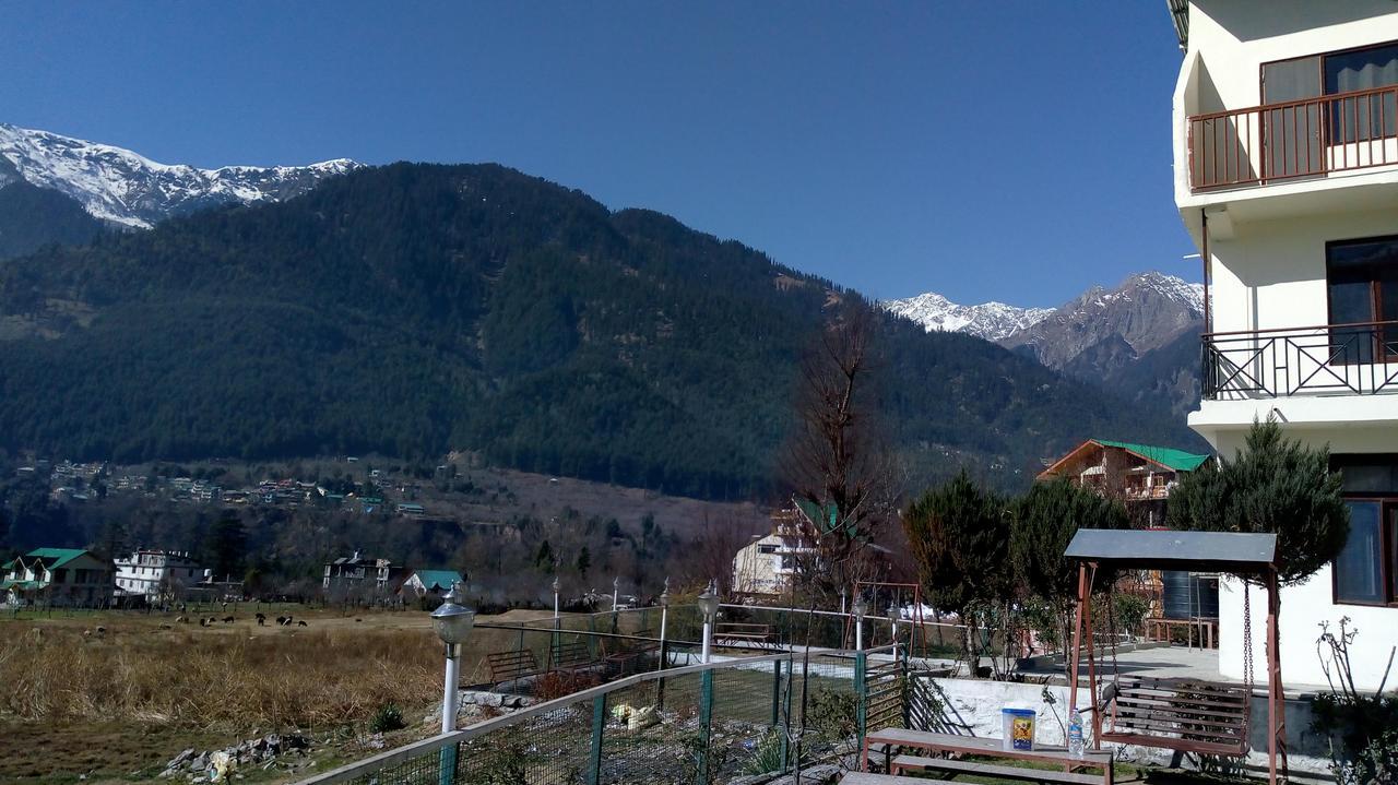 Hotel Mountain Inn Manali  Room photo