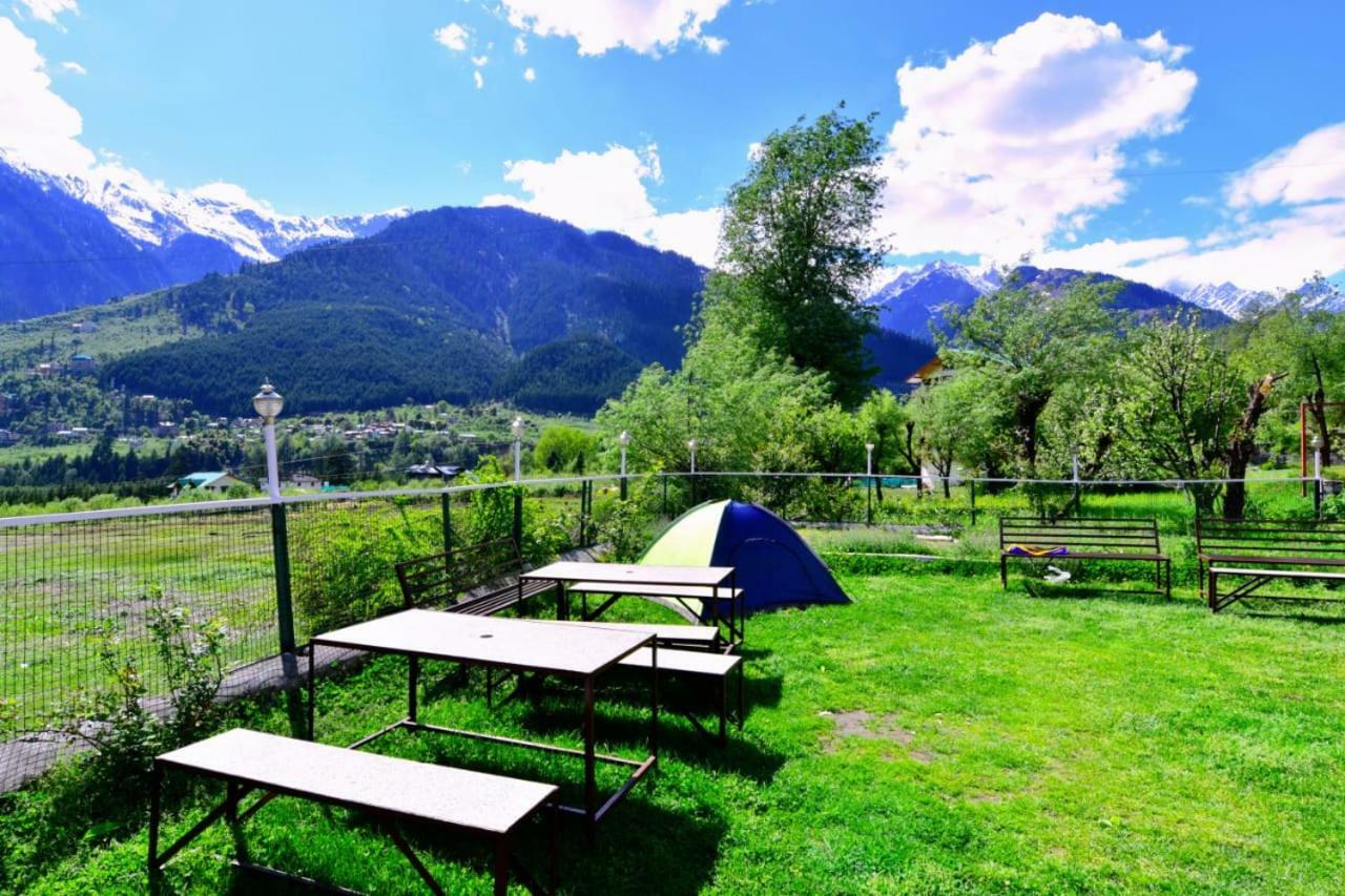 Hotel Mountain Inn Manali  Exterior photo